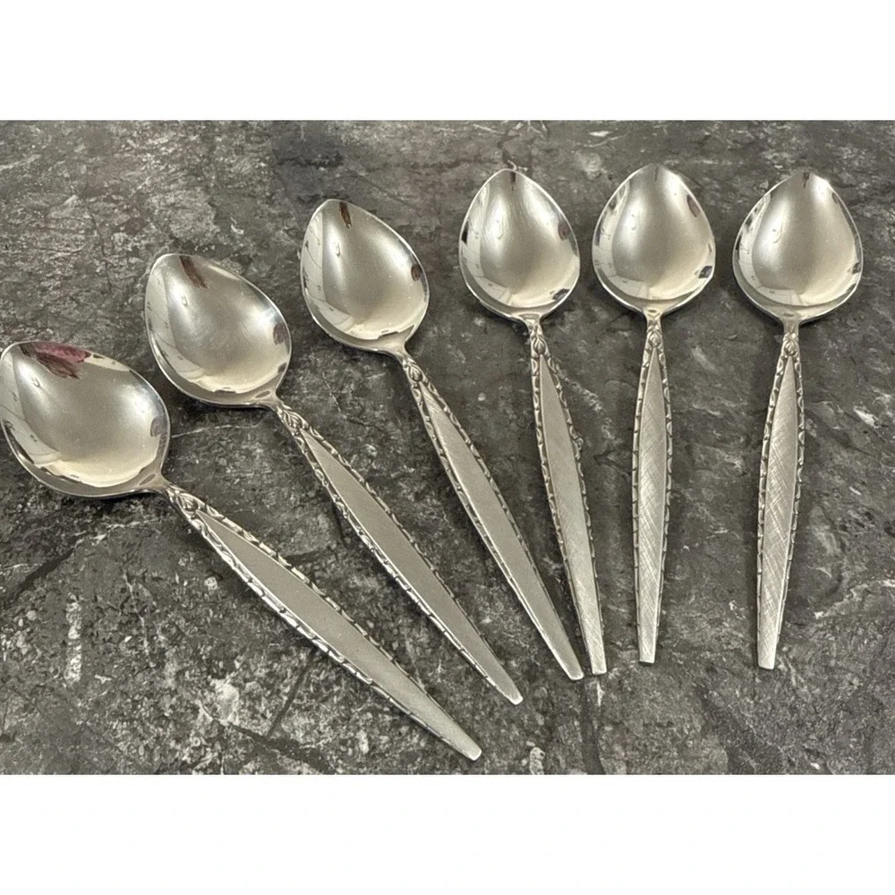 Oneida Community Stainless Venetia 6 Oval Soup Spoons Table 1 Small Oval 1 Tsp